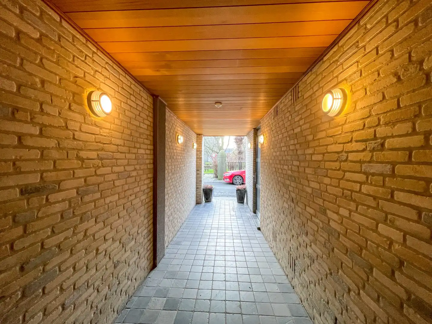 Praktische berging te koop in centrum Oudenburg (Kapellestraat) !  foto 4