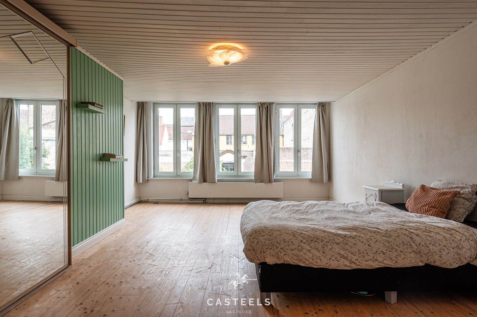 Charmante stadswoning te koop in hartje Brugge foto 16