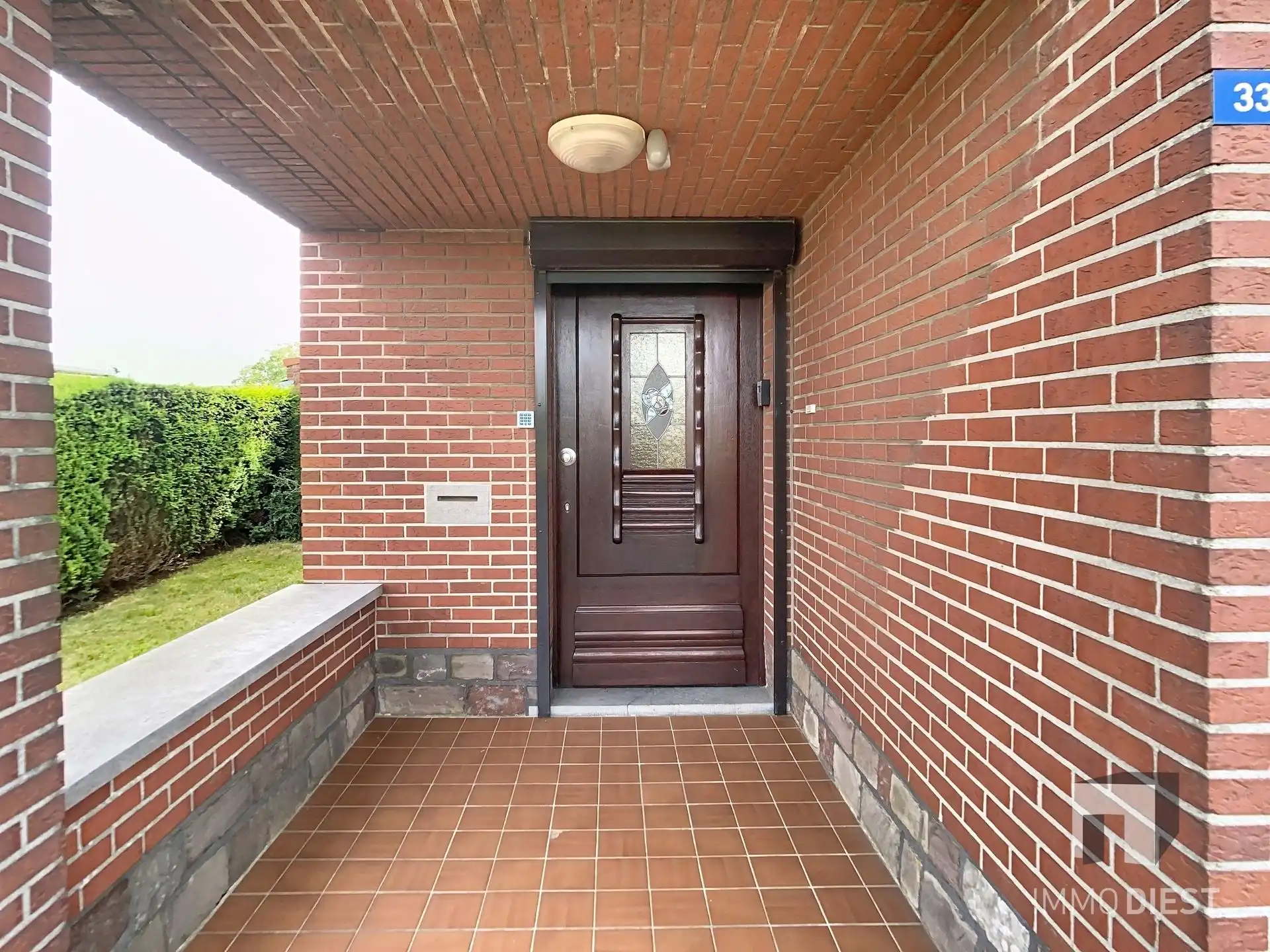Landelijke gezinswoning met stal en mooie mogelijkheden op rustige locatie foto 3