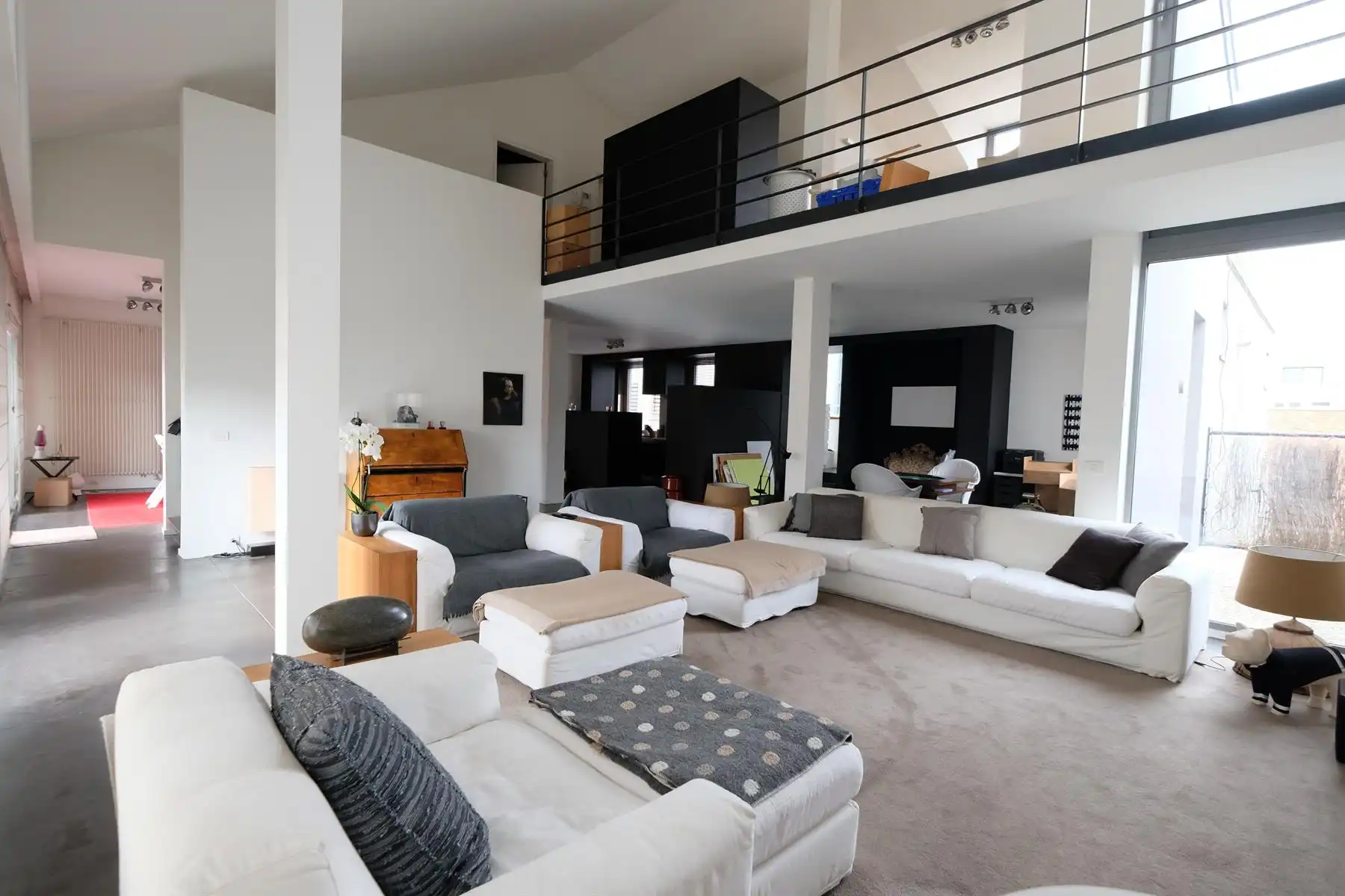 Unieke penthouse foto {{pictureIndex}}