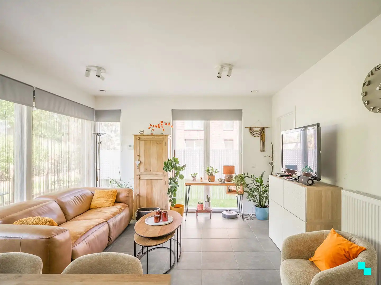 Gelijkvloers appartement omgeven door groen aan de Sint-Denijskerk foto 2
