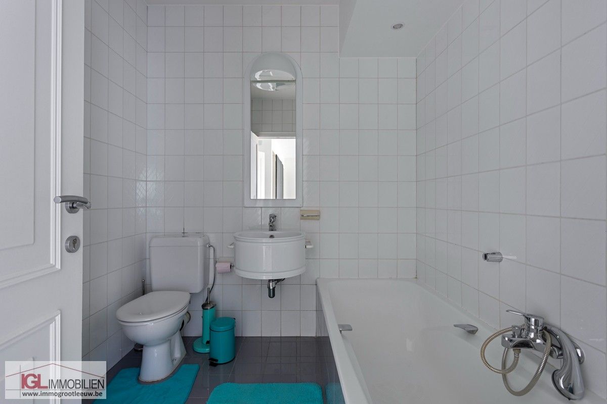 Uitzonderlijk landhuis te Vlieringenpark te koop foto 32