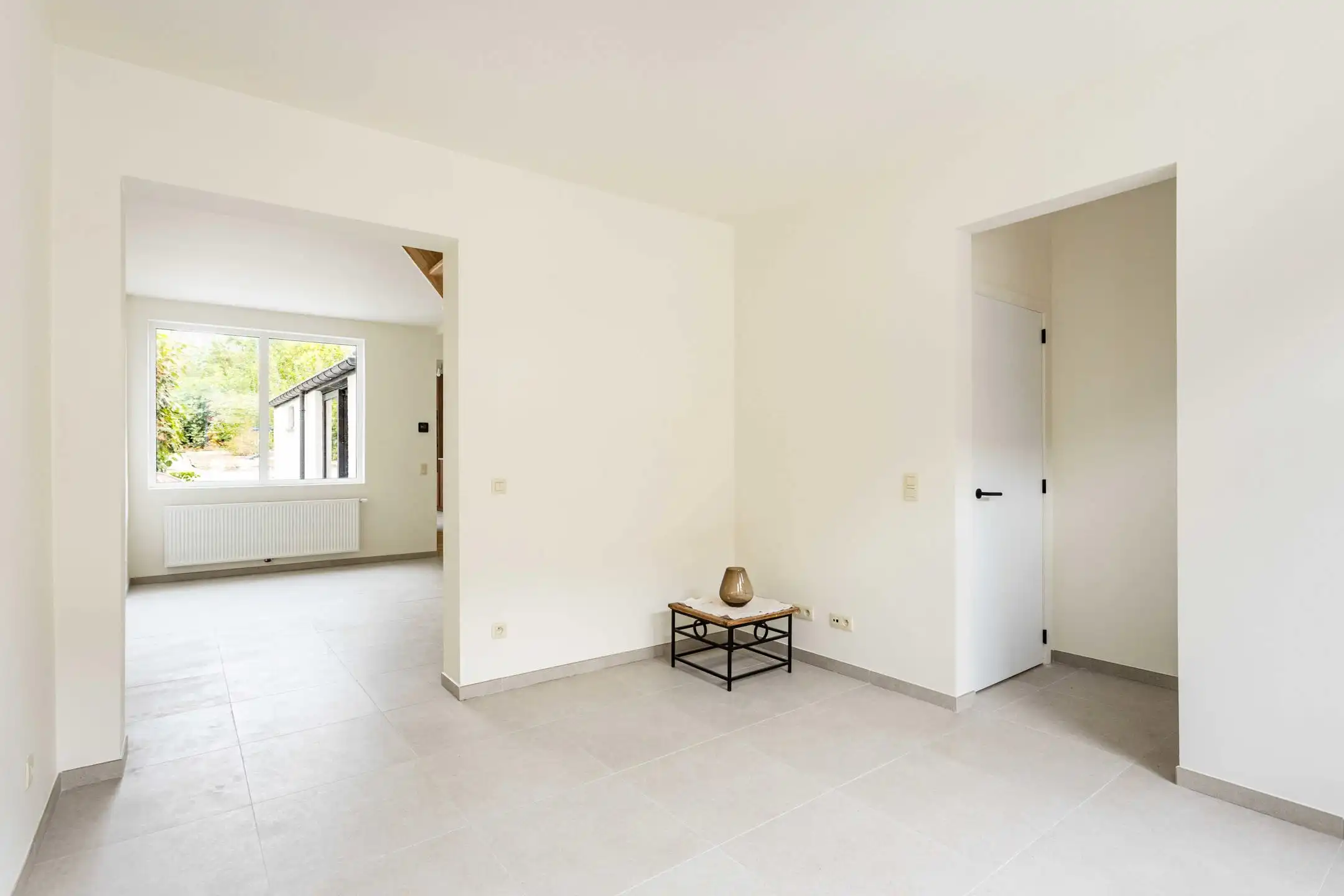 Volledig gerenoveerde woning met 4 slaapkamers foto 2