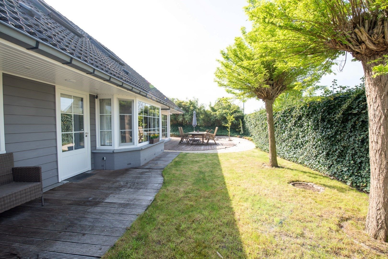 Te koop in Zulte – Woning met praktijkruimte TE KOOP !! (ideaal voor zelfstandigen of vrij beroepen)  foto 27