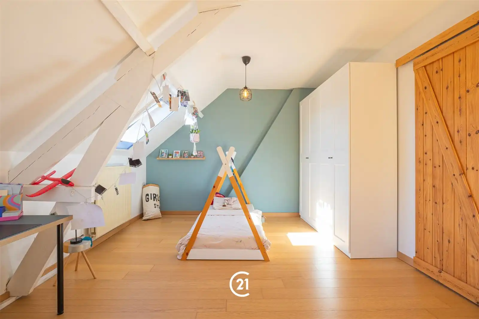 Instapklare 3gevelwoning met tuin en carport op 4are95 foto 28