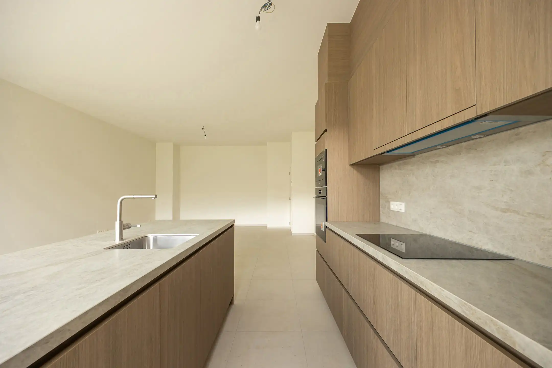 Ruim gelijkvloers nieuwbouwappartement met 3 slaapkamers foto 5
