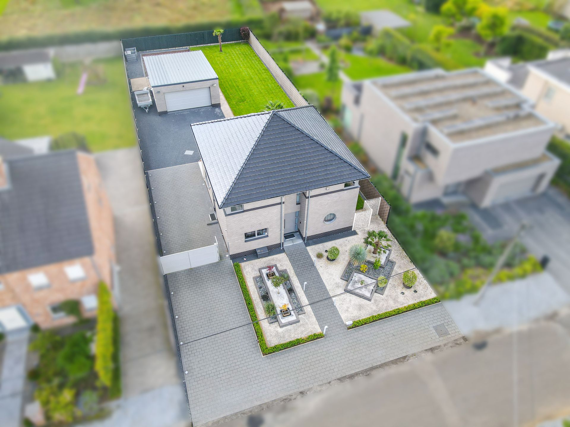 Praktisch ingedeelde woning met grote tuin en 4 slaapkamers! foto 40