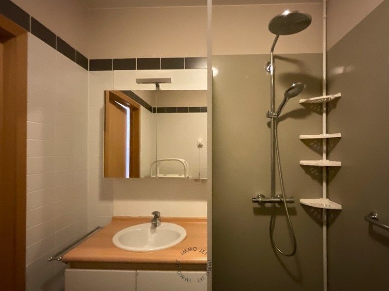 Serviceflat in centrum Beveren foto 9