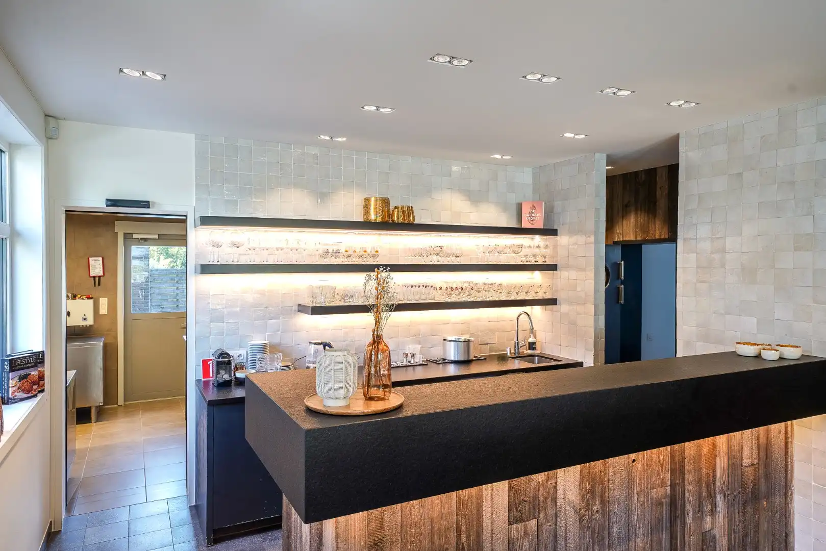 Te koop: Restaurant met woonst op toplocatie – Plassendale, Oostende foto 10