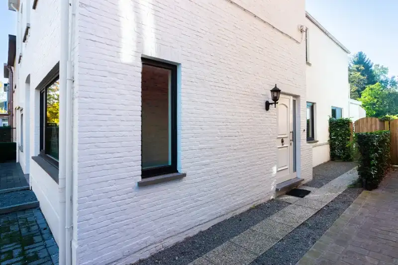 Gezinswoning te huur nabij centrum Brasschaat! foto 2