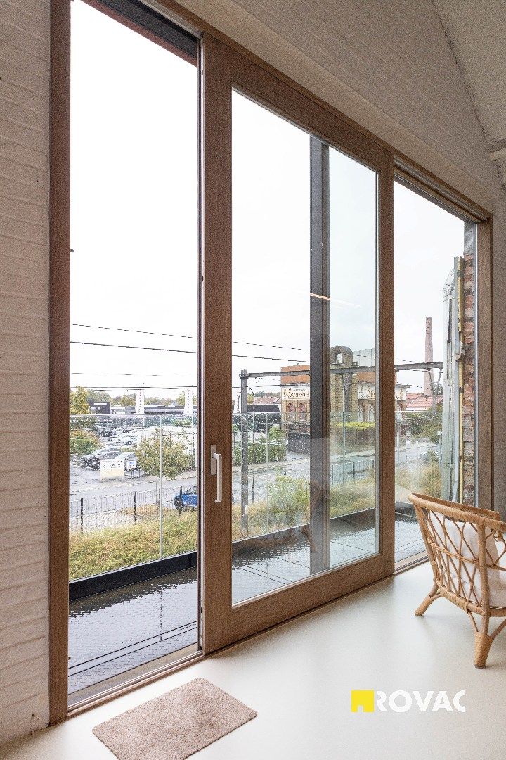 Stijlvolle en instapklare kantoorruimtes met binnentuin in centrum Izegem foto 25