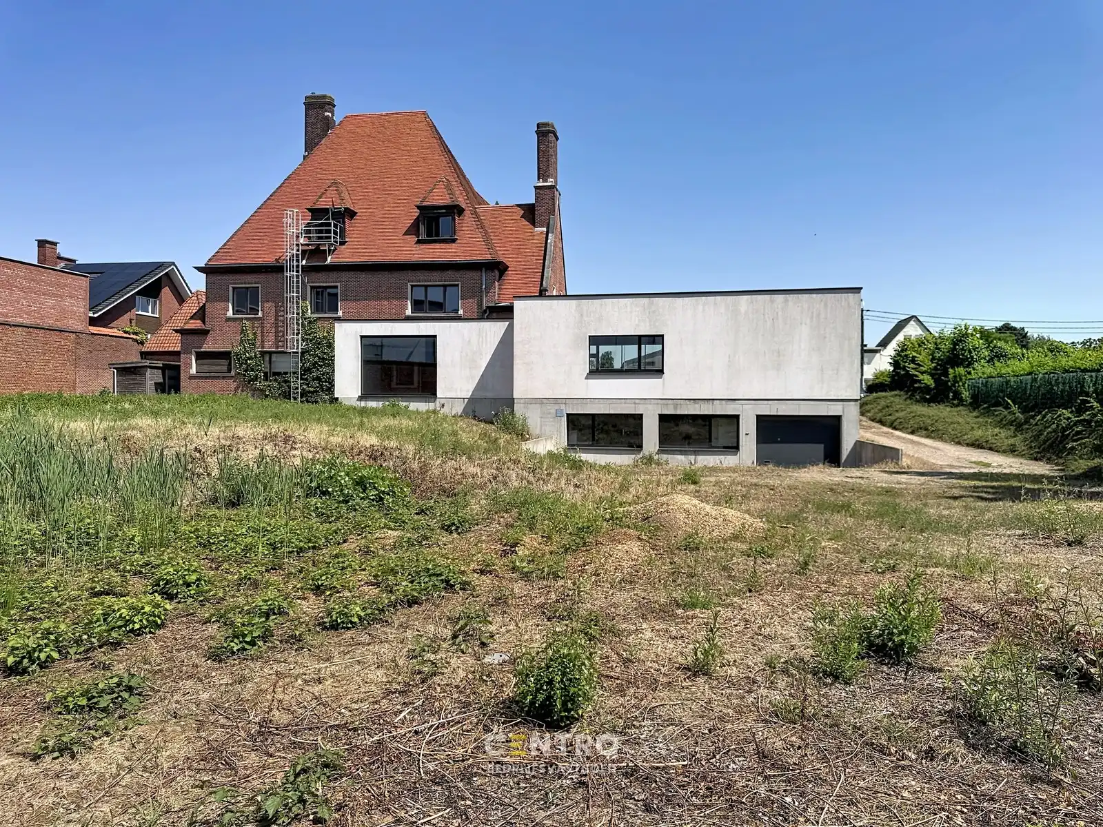Commerciële site met woonst op toplocatie te Roeselare! foto 25
