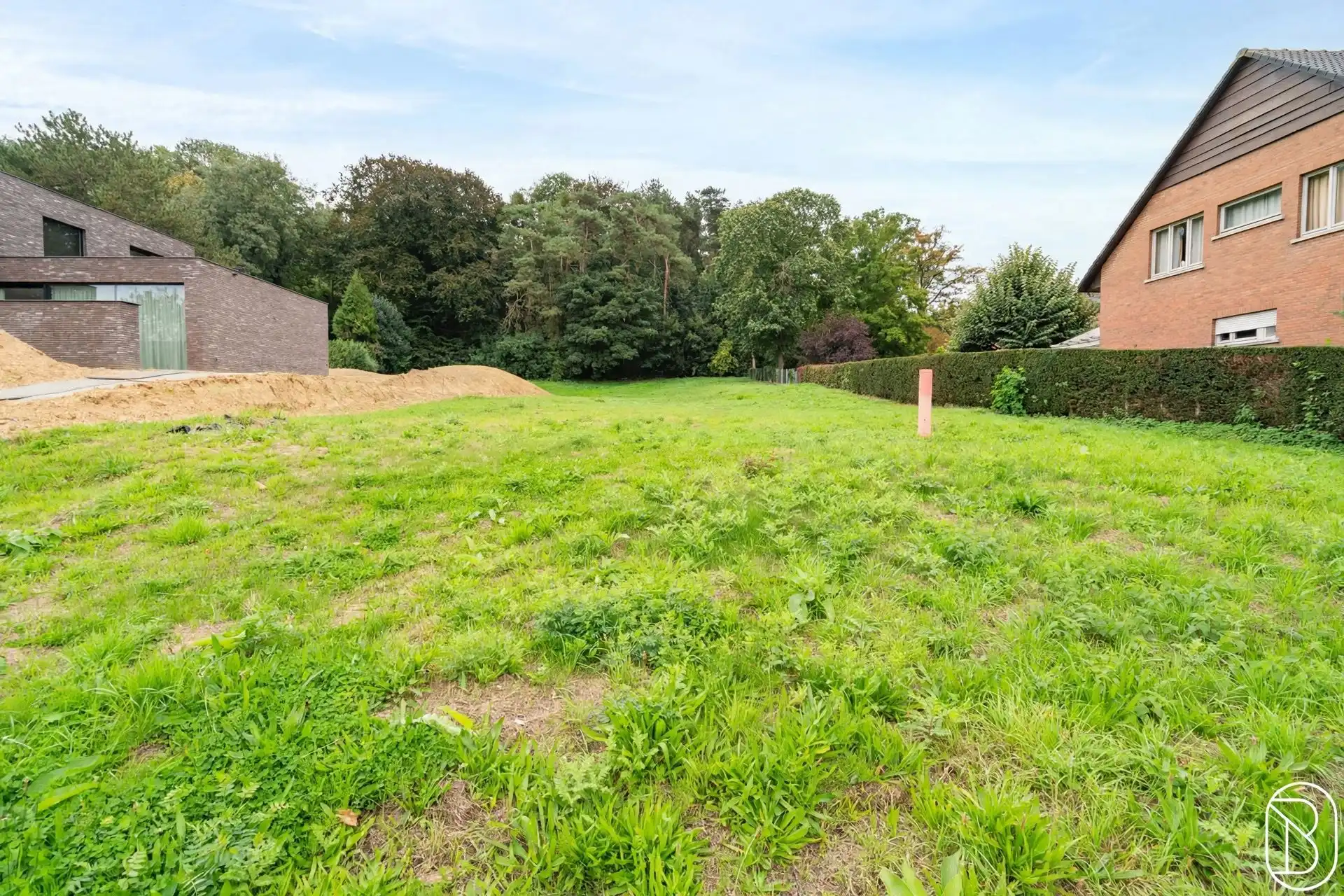 GOED en COMMERCIEEL gelegen BOUWGROND voor VILLA! foto 2
