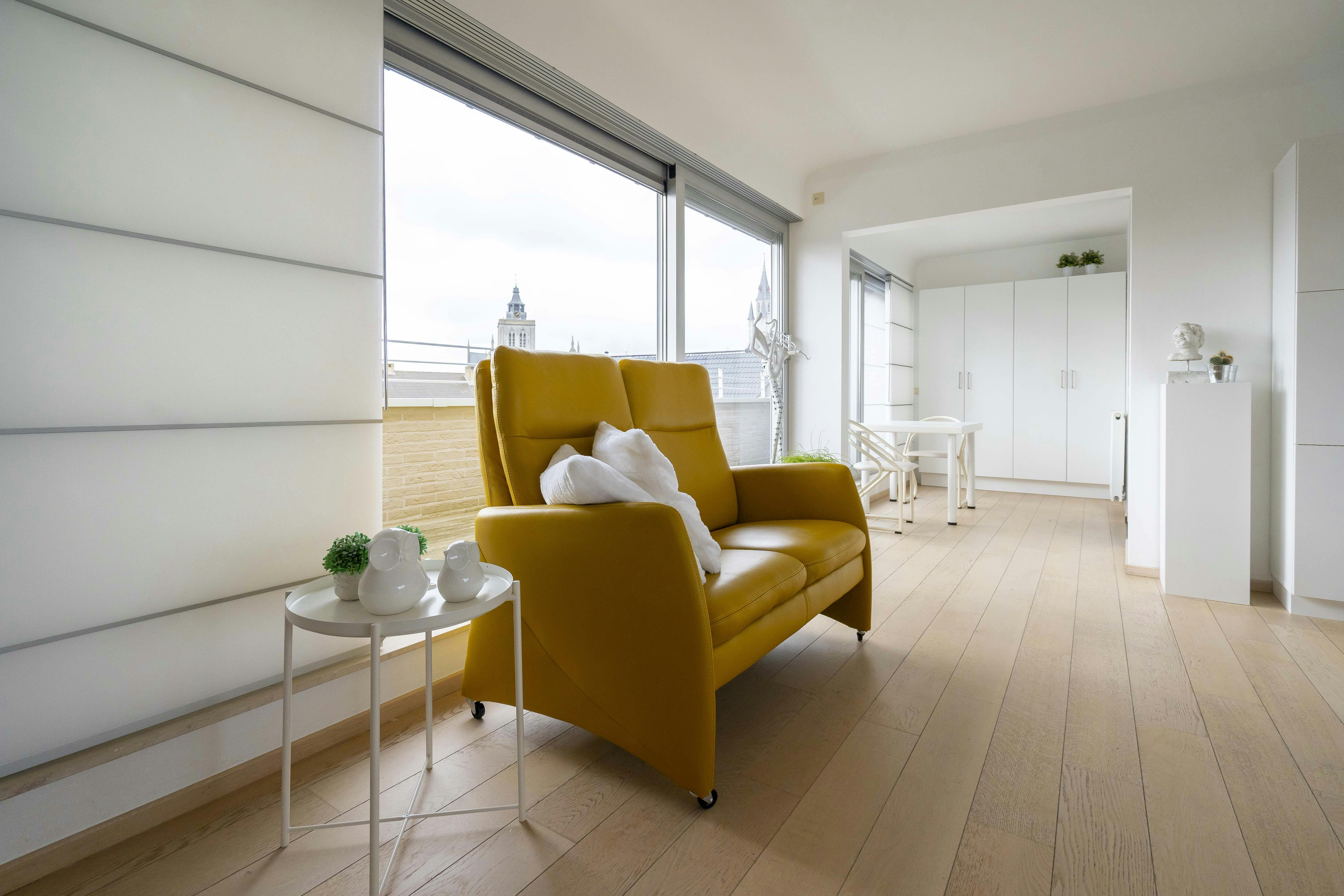 Een uniek duplex-penthouse te koop in het hart van Poperinge foto 4