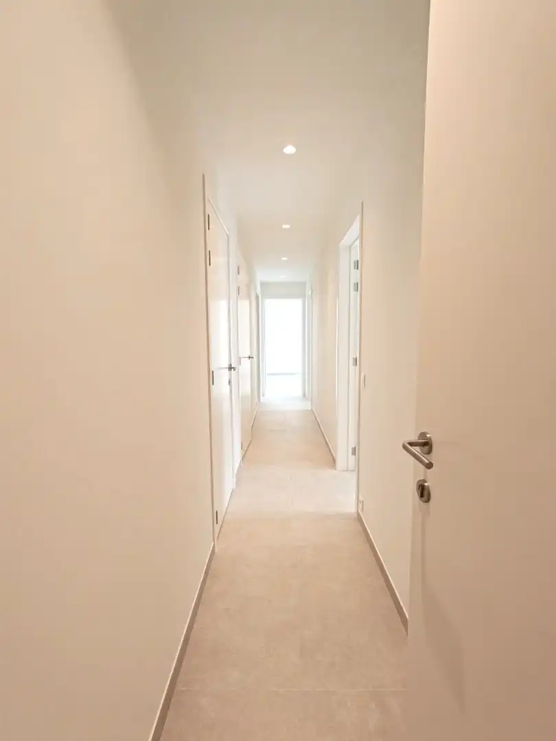 Geluveld  - Modern gelijkvloers nieuwbouwappartement met 2 slaapkamers en garage foto 2