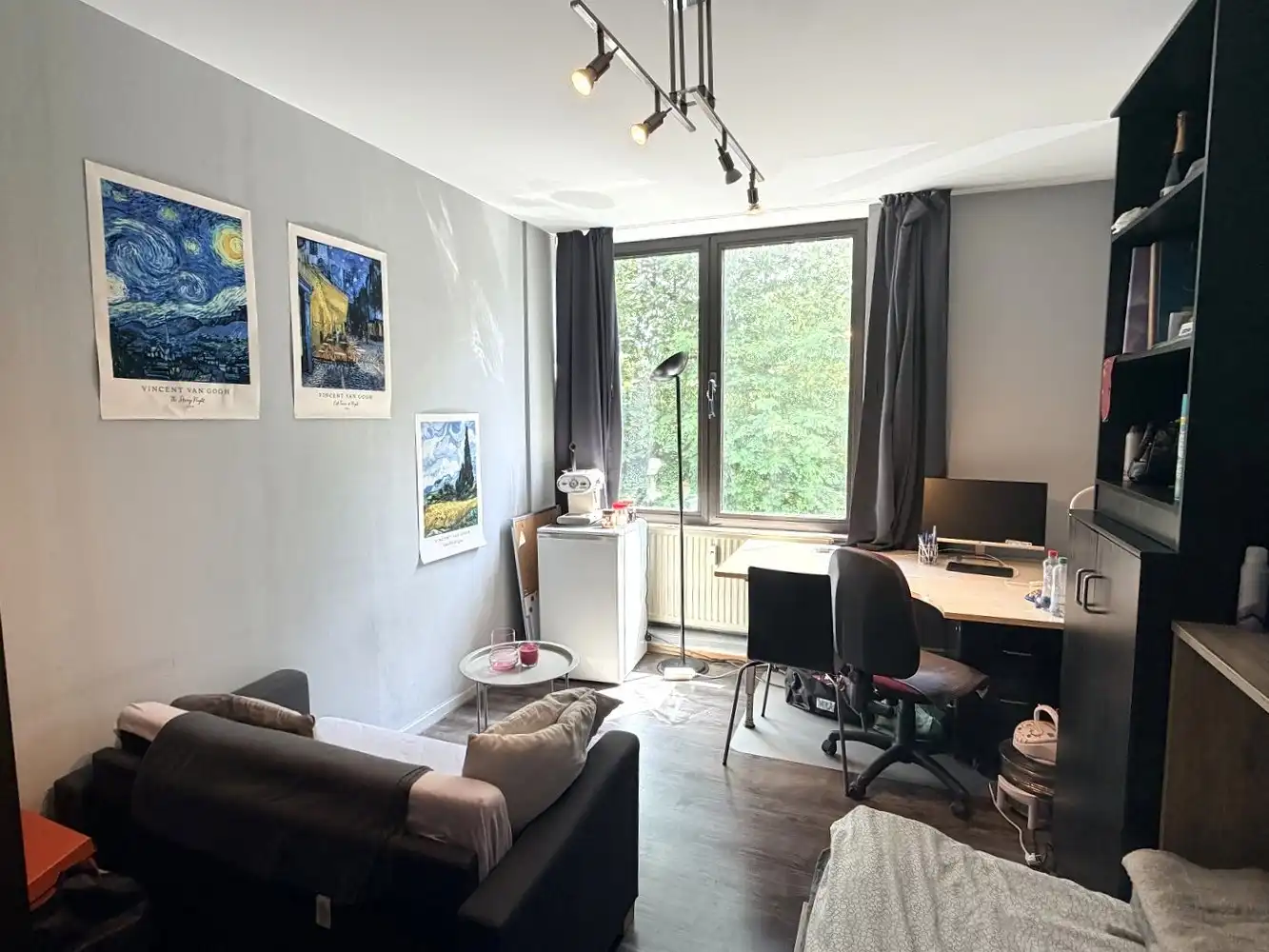 Studio met zicht op Sint-Jacobsplein foto 5