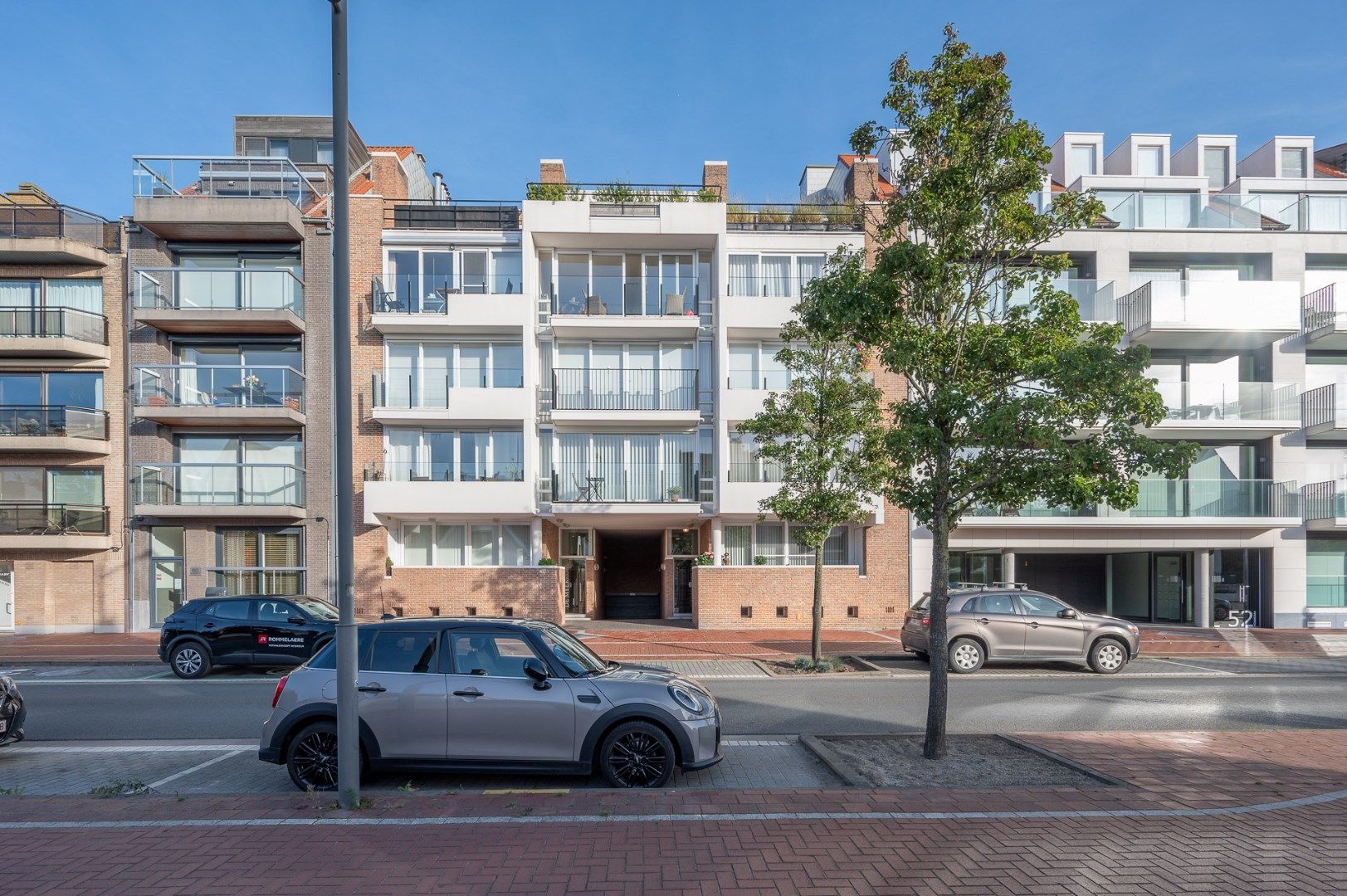 Zeer gemakkelijk toegankelijke parkeerplaats - Koningslaan  foto 1