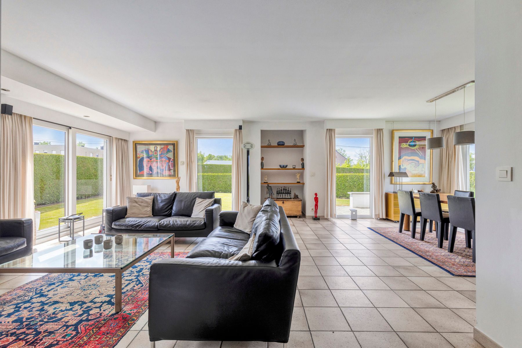 Villa met 4 slaapkamers, zwembad en garage foto 5