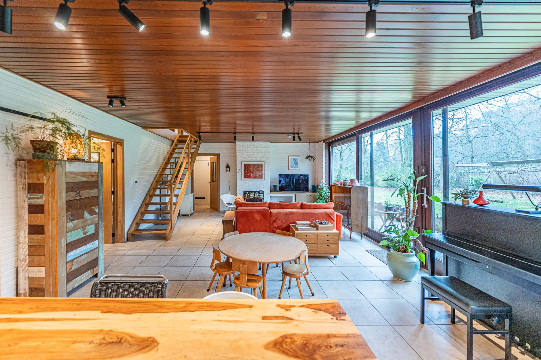 Charmante gezinswoning op een bijzonder rustig plekje foto 15