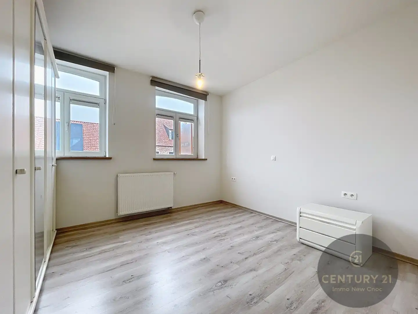 Prachtige rijwoning gelegen in Dudzele dorp. foto 10