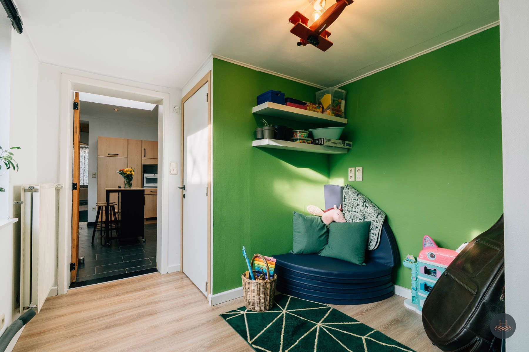 Charmante, gerenoveerde en energiezuinige tweegevelwoning foto 12