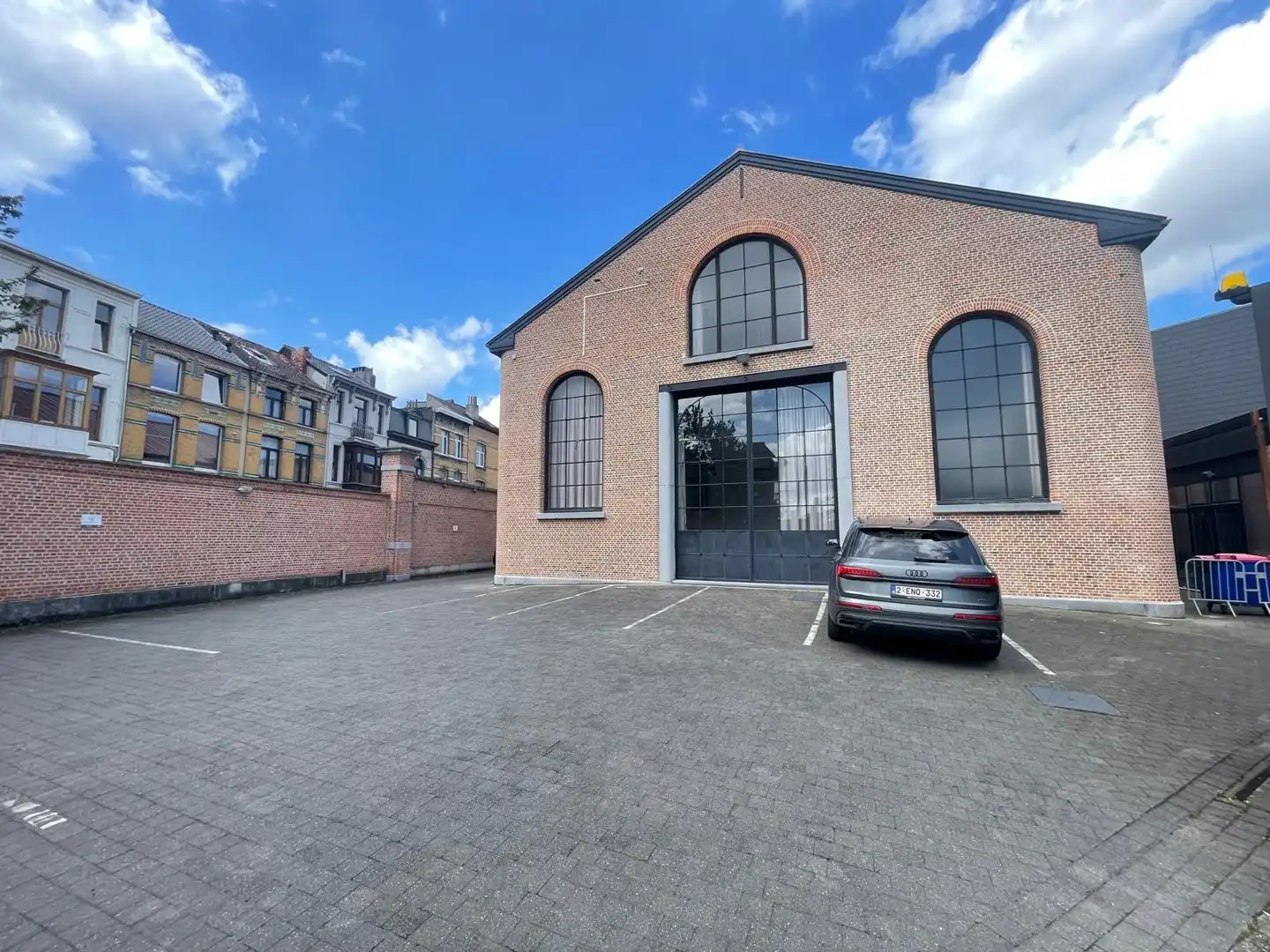 UNIEK GEBOUW - LUCHTSCHIPBOUW foto 4