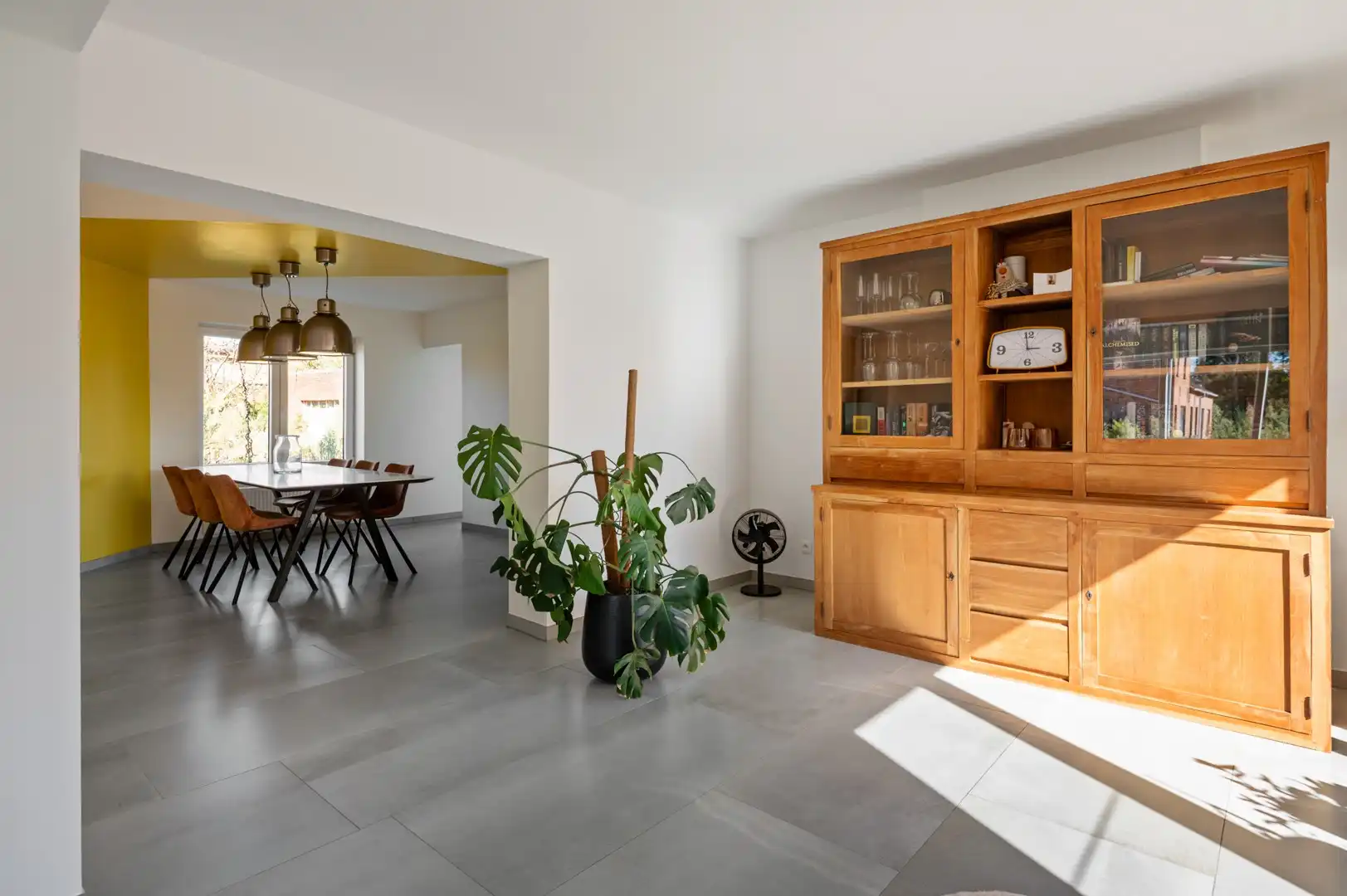 Vrijstaande woning op een ruim perceel van 3.330 m² met prachtig groen uitzicht en tal van mogelijkheden foto 9