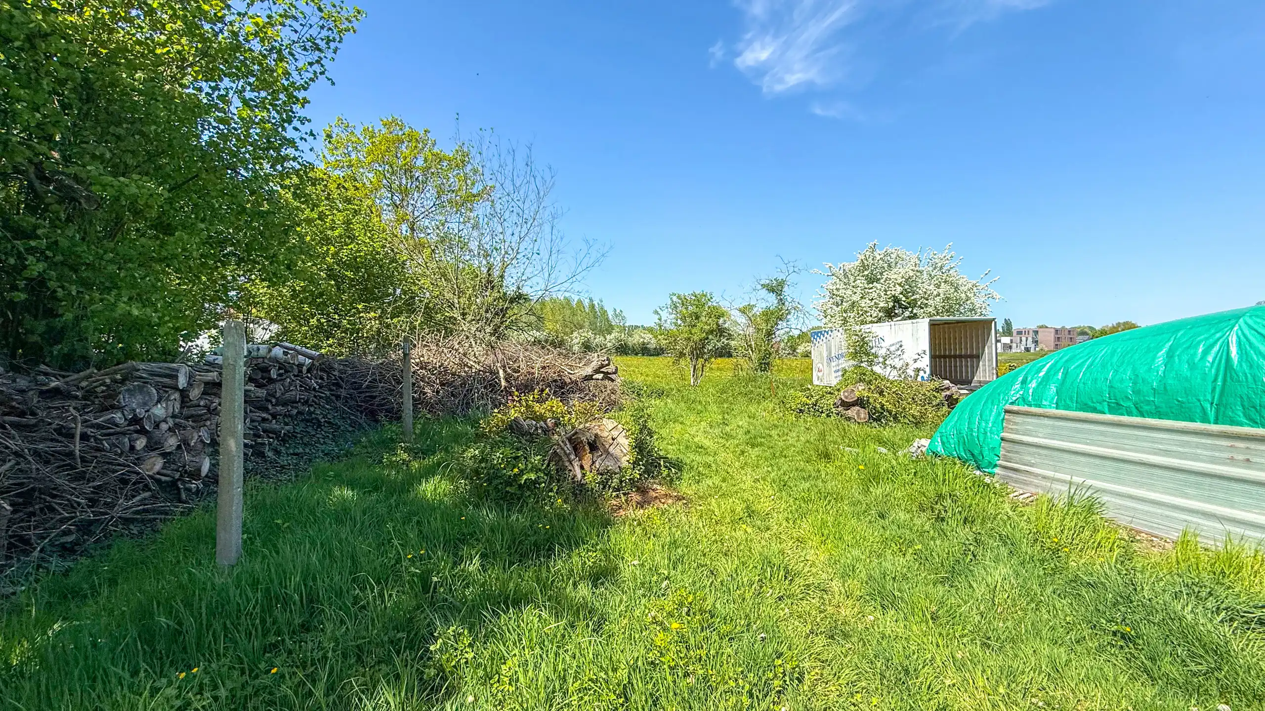 Te renoveren woning met 3 slpkms op ruim perceel van 8a58ca! foto 27
