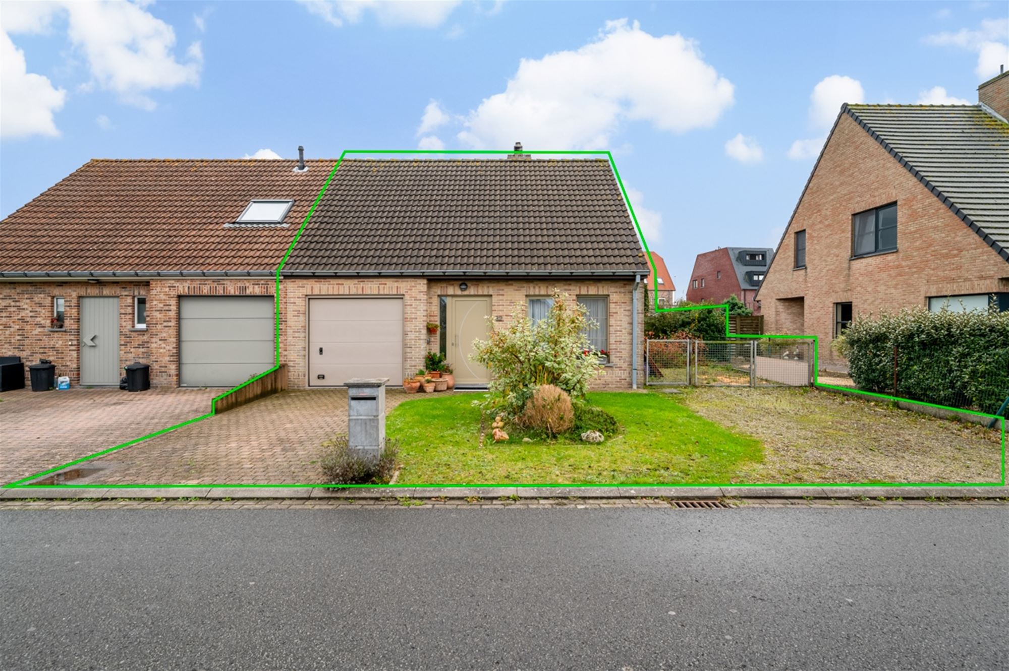 Woning met 3 slaapkamers nabij het centrum van Westende foto 1