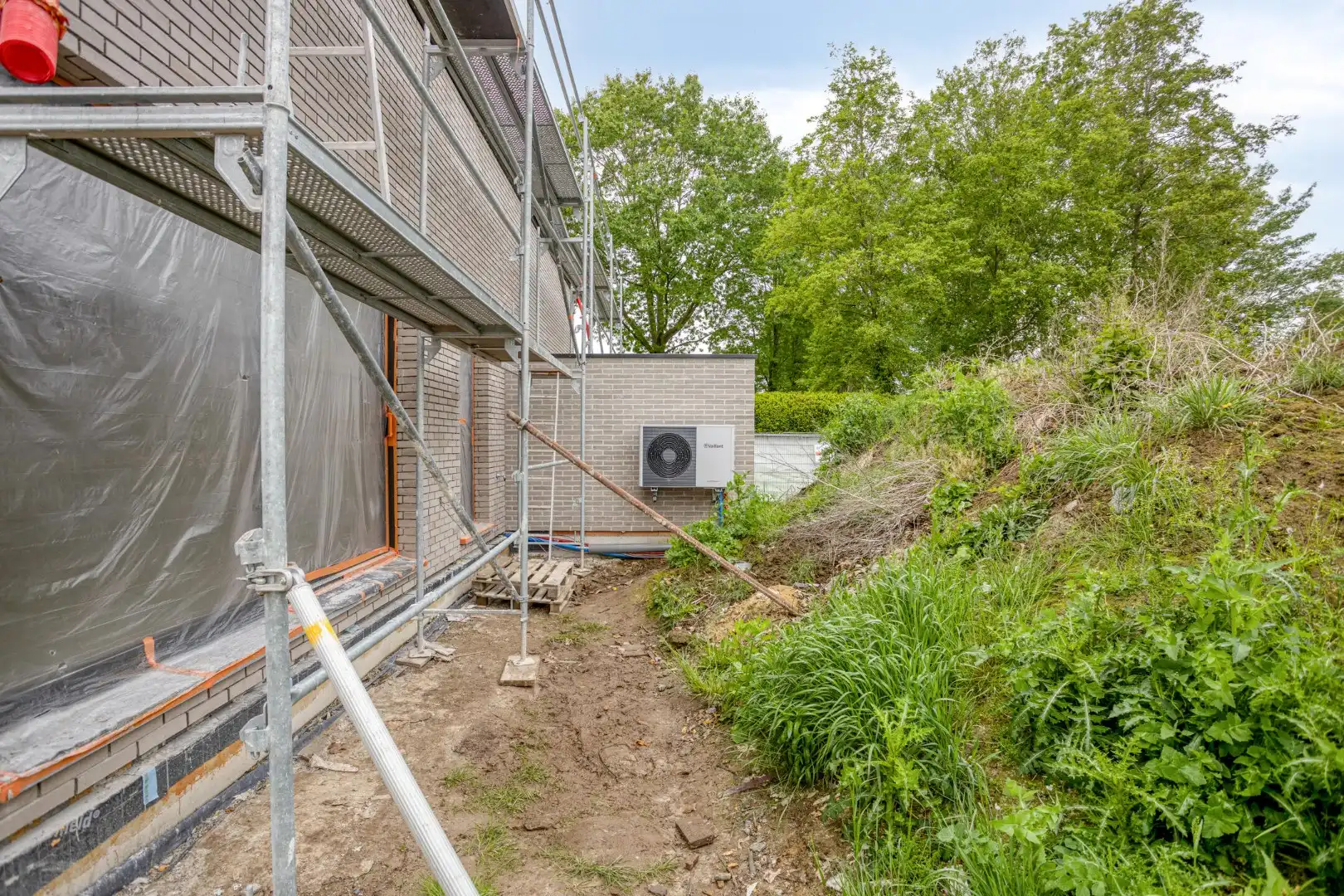 Nieuwbouwwoning op toplocatie aan stadscentrum Tongeren. foto 29