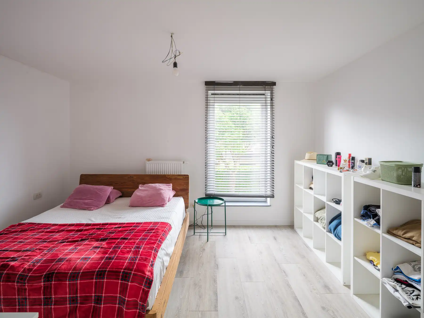 Moderne en energiezuinige woning in groene omgeving foto 12
