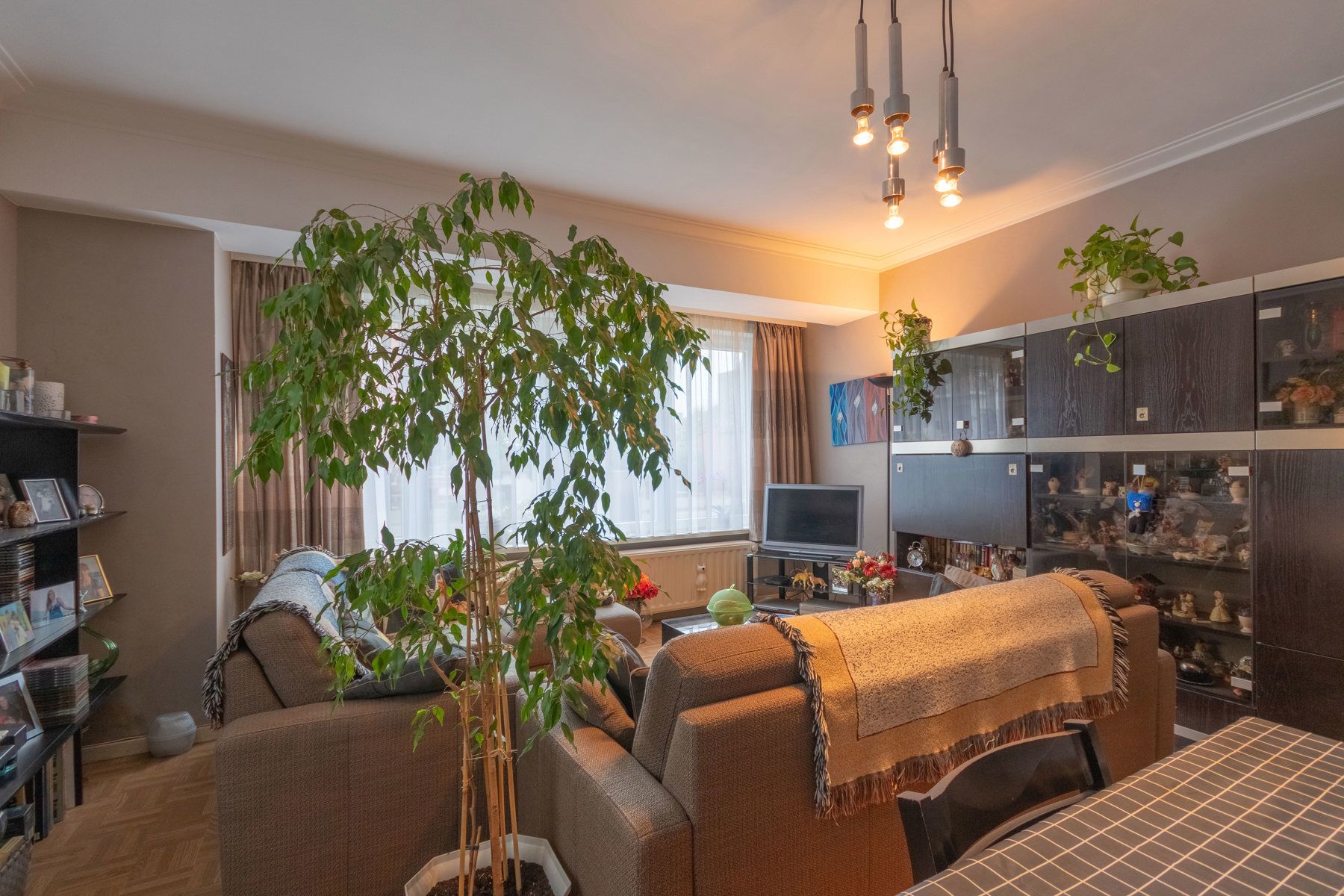 Gelijkvloers appartement met 1 slaapkamer, tuin en garage foto 9
