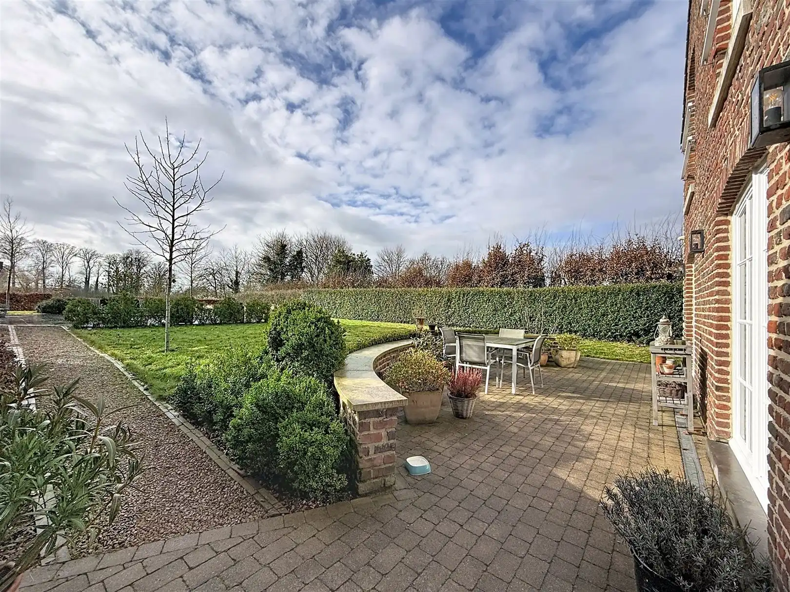 Karaktervolle woning met 4 slpks, 2 bdks, zwembad, 39a 17ca foto 40