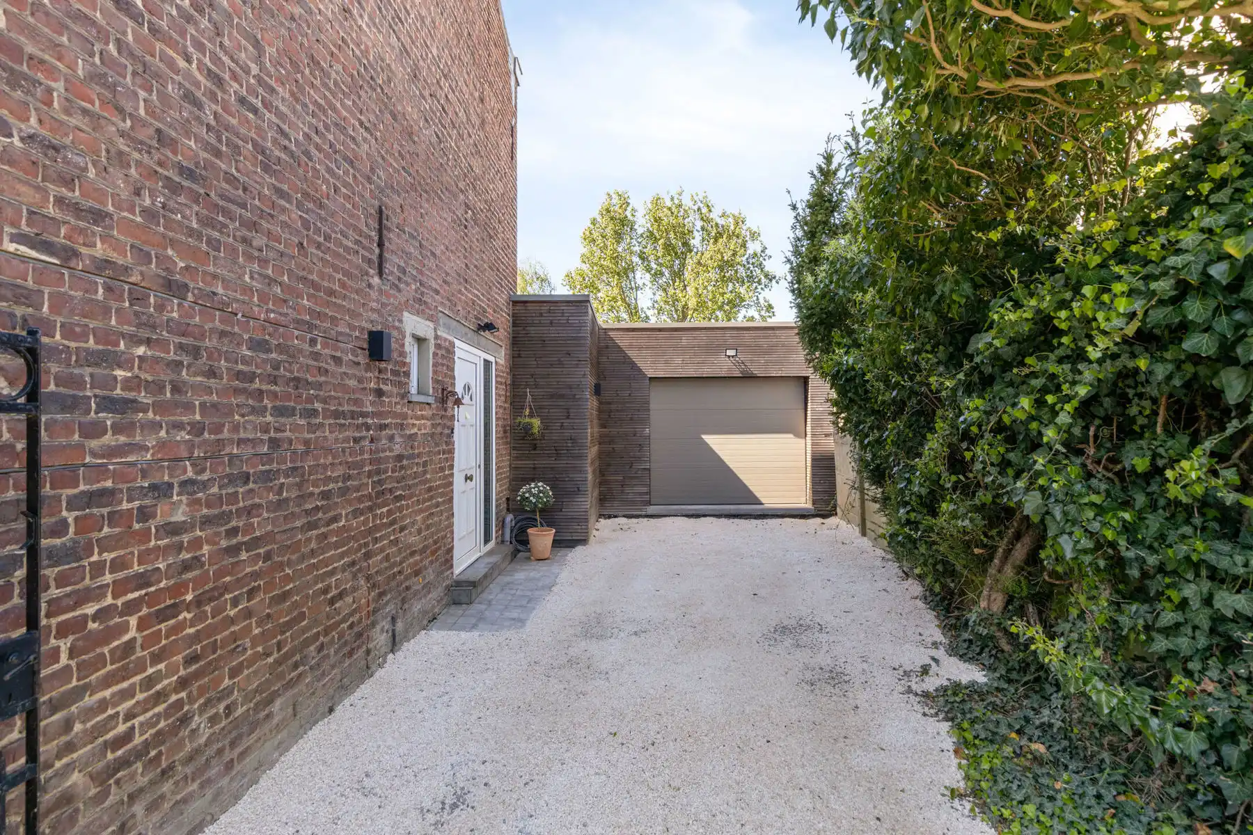 Instapklare woning met schitterende tuin  foto 23