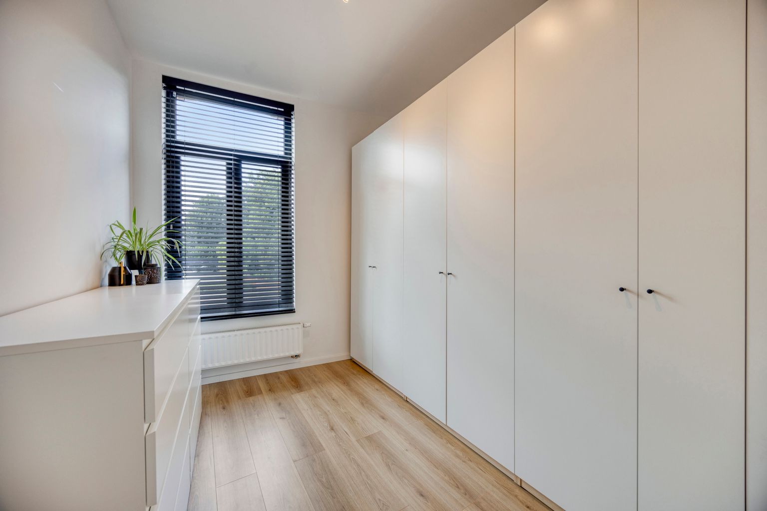 Volledig gerenoveerde rijwoning met stadstuin in Tienen foto 15