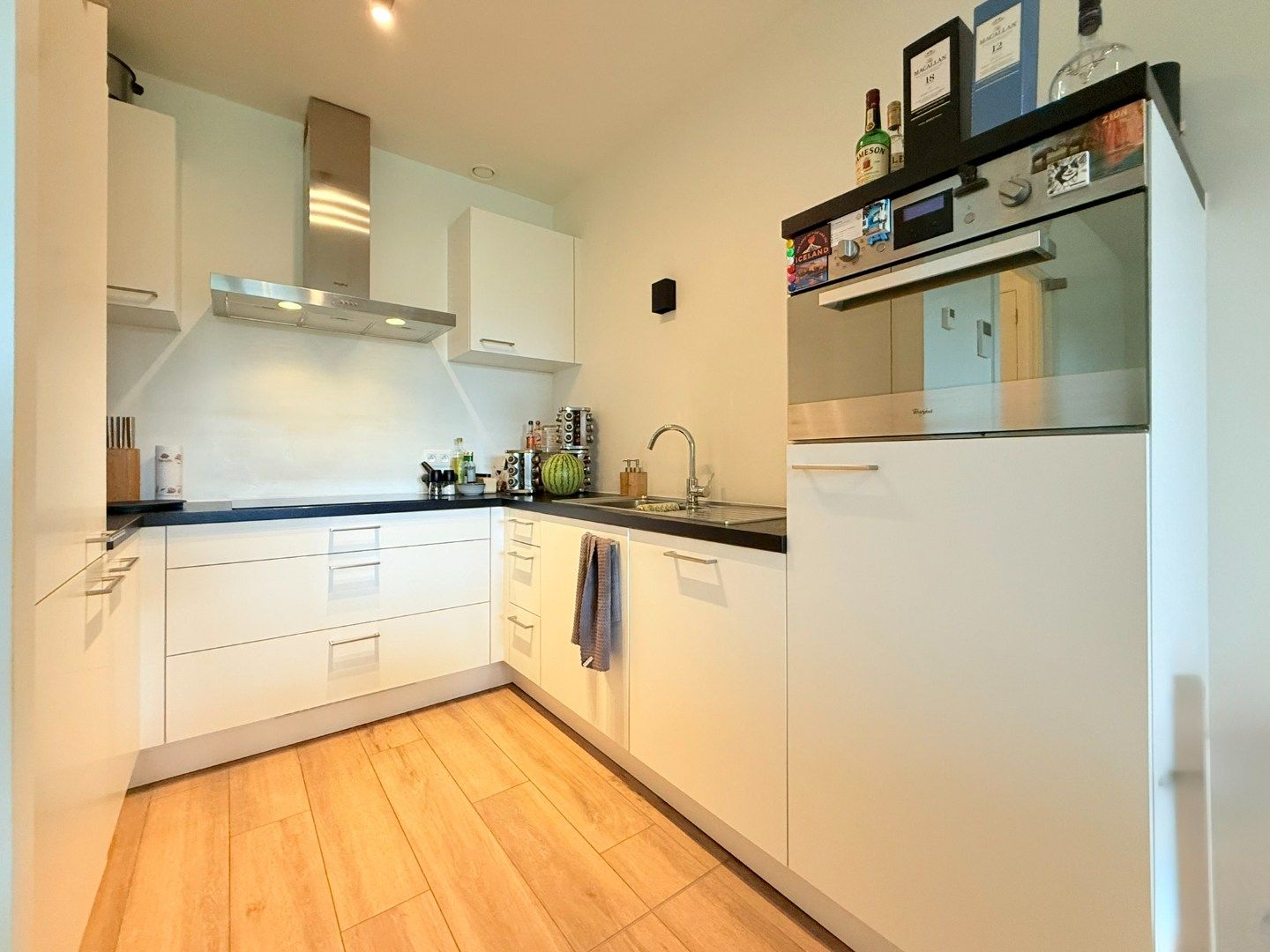 Lichtrijk modern appartement in Machelen foto 8