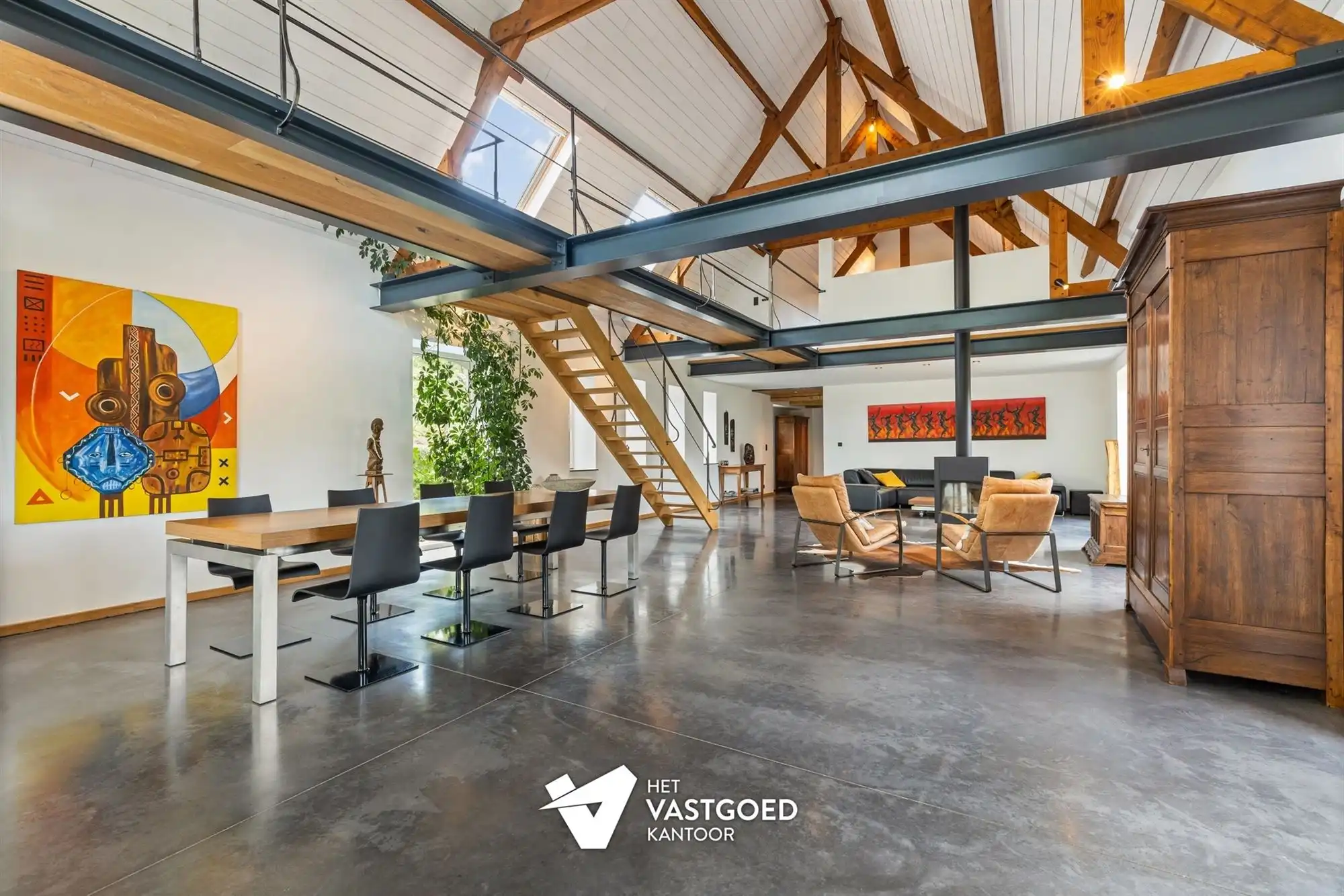 SUPER KNAP GERENOVEERDE HOEVE OP PERCEEL VAN 2344M² TE MEERHOUT foto 3