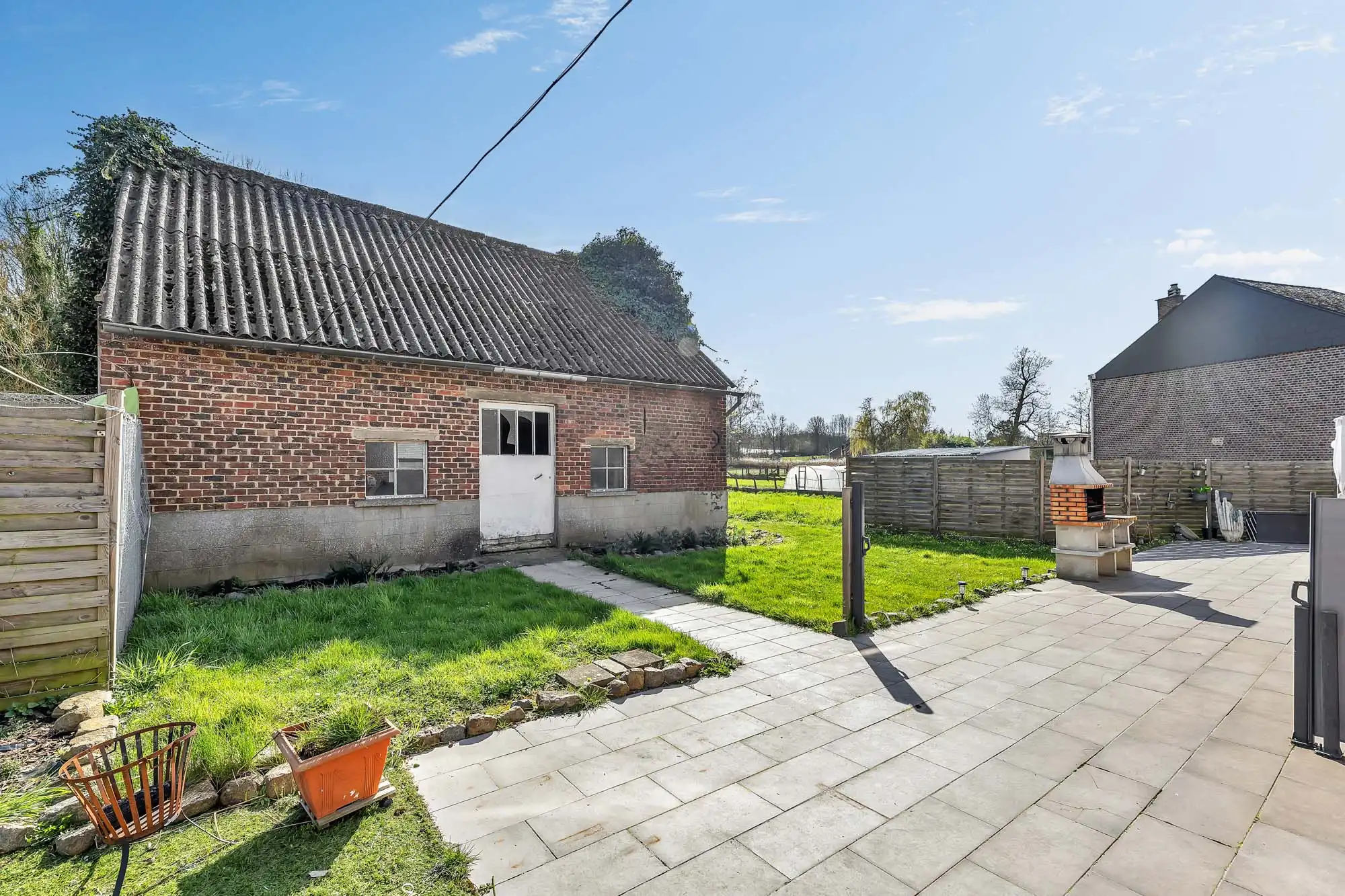 Gerenoveerde woning op 24a 12ca foto 26