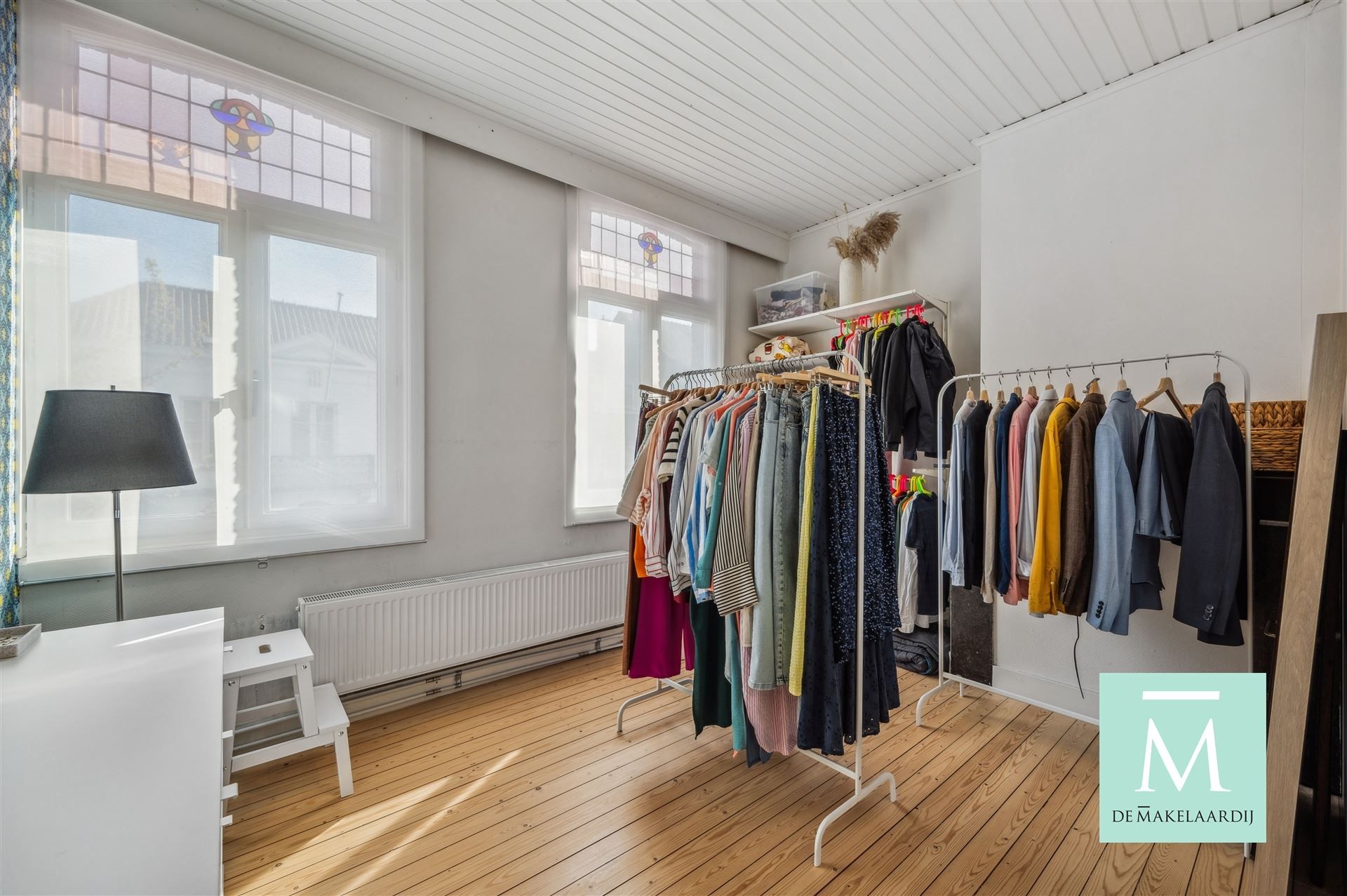 Zeer ruime en charmante woning met fijne tuin en ruime garage foto 19
