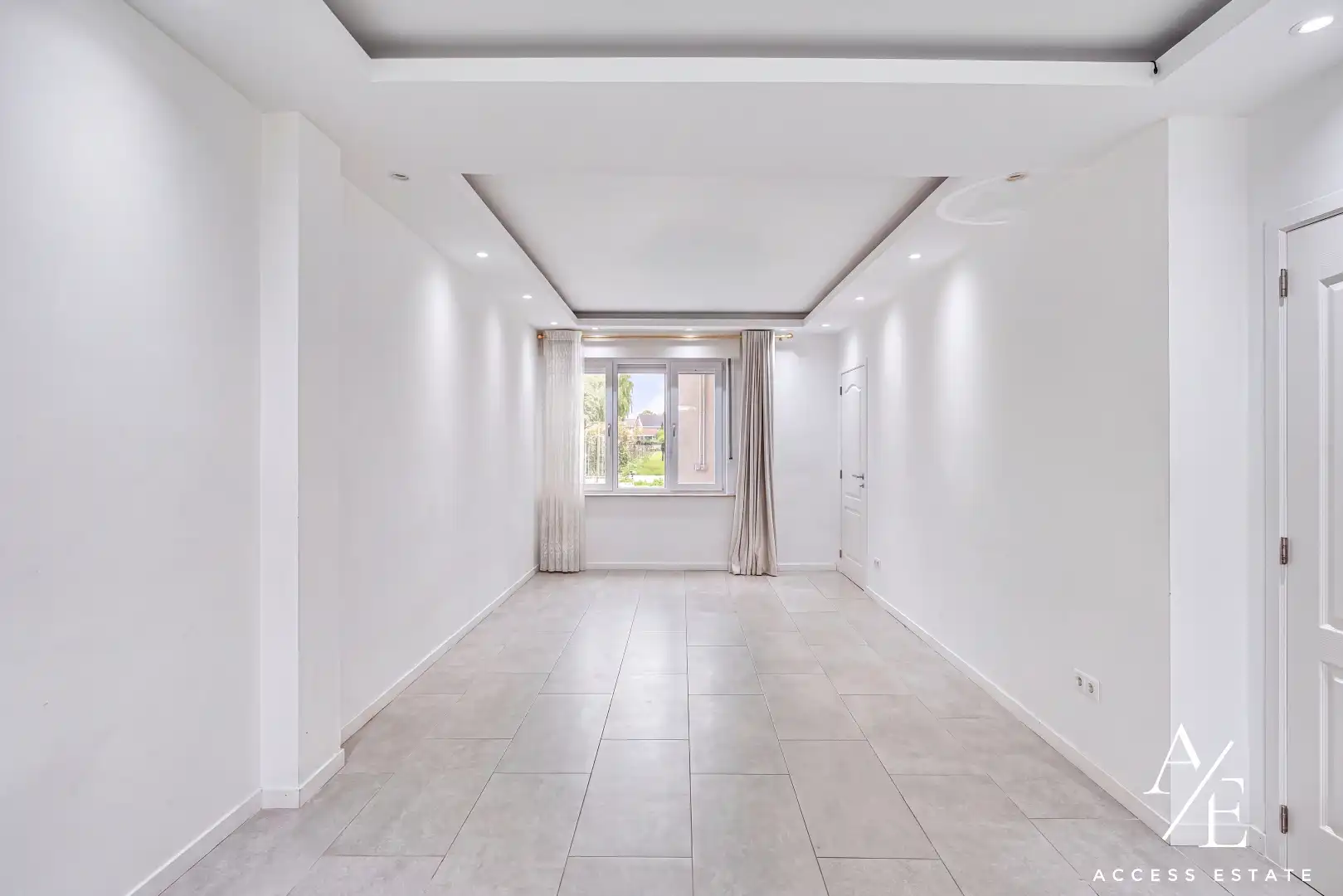 WICHELEN - Ruime vernieuwde woning met 4 slpk, 2 badk! foto 7
