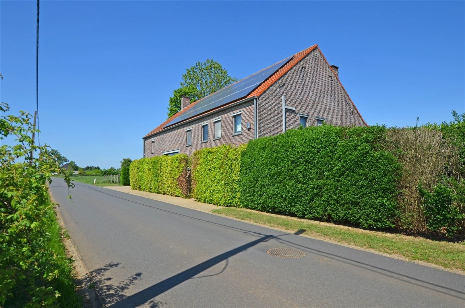 Volledig gerenoveerd landhuis op 1,44 ha tussen de velden foto 44