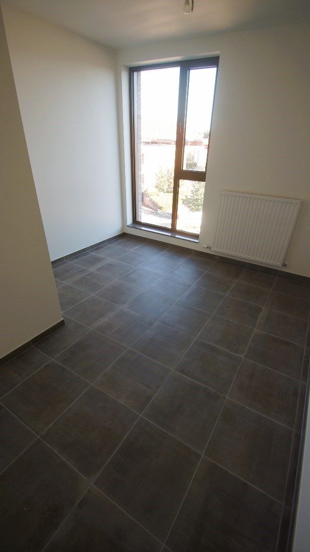 Nieuwbouw penthouse op toplocatie met 2 slpks, prachtig terras en garage  foto 8