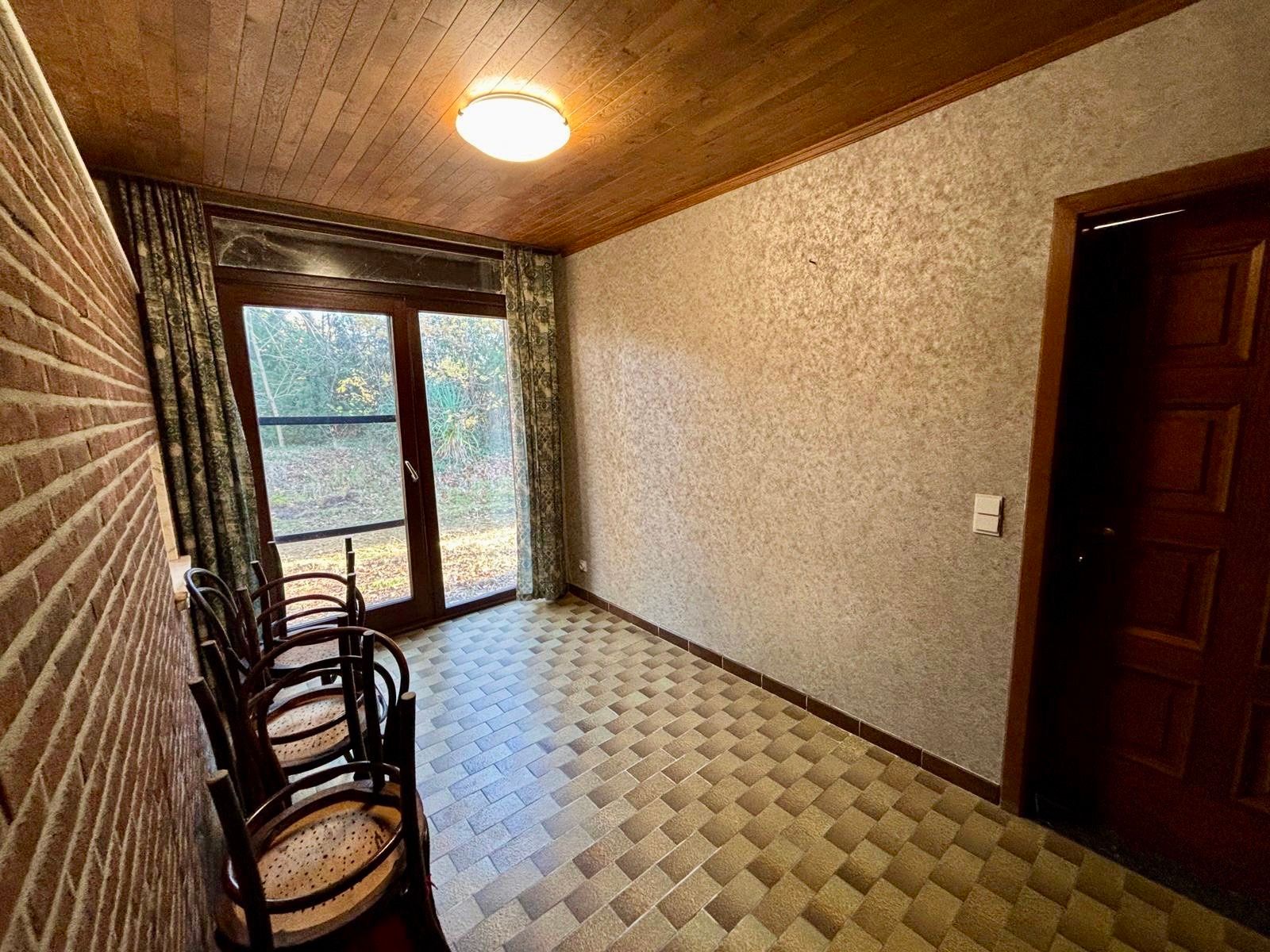 Te renoveren woning op 4769 m², grenzend aan natuurgebied De Keiheuvel foto 3