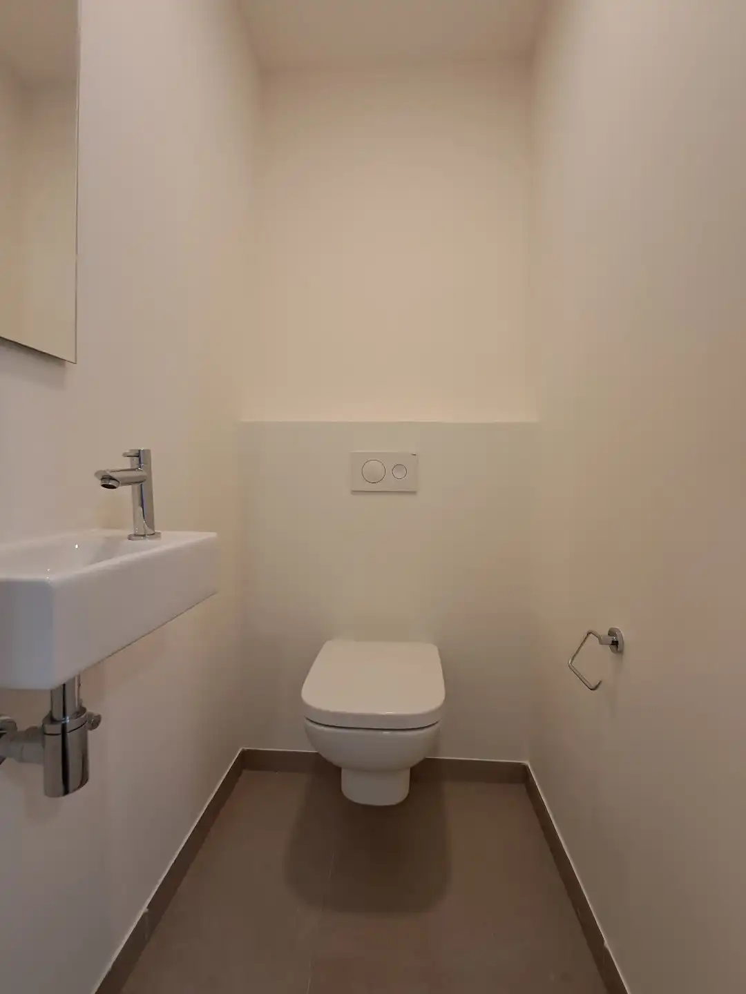 Ruim appartement met 2 terrassen! foto 7