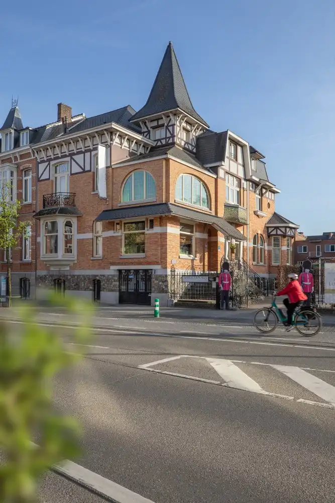 Villa Saporis – Iconisch herenhuis met uitzonderlijke uitstraling in hartje Hasselt foto 4