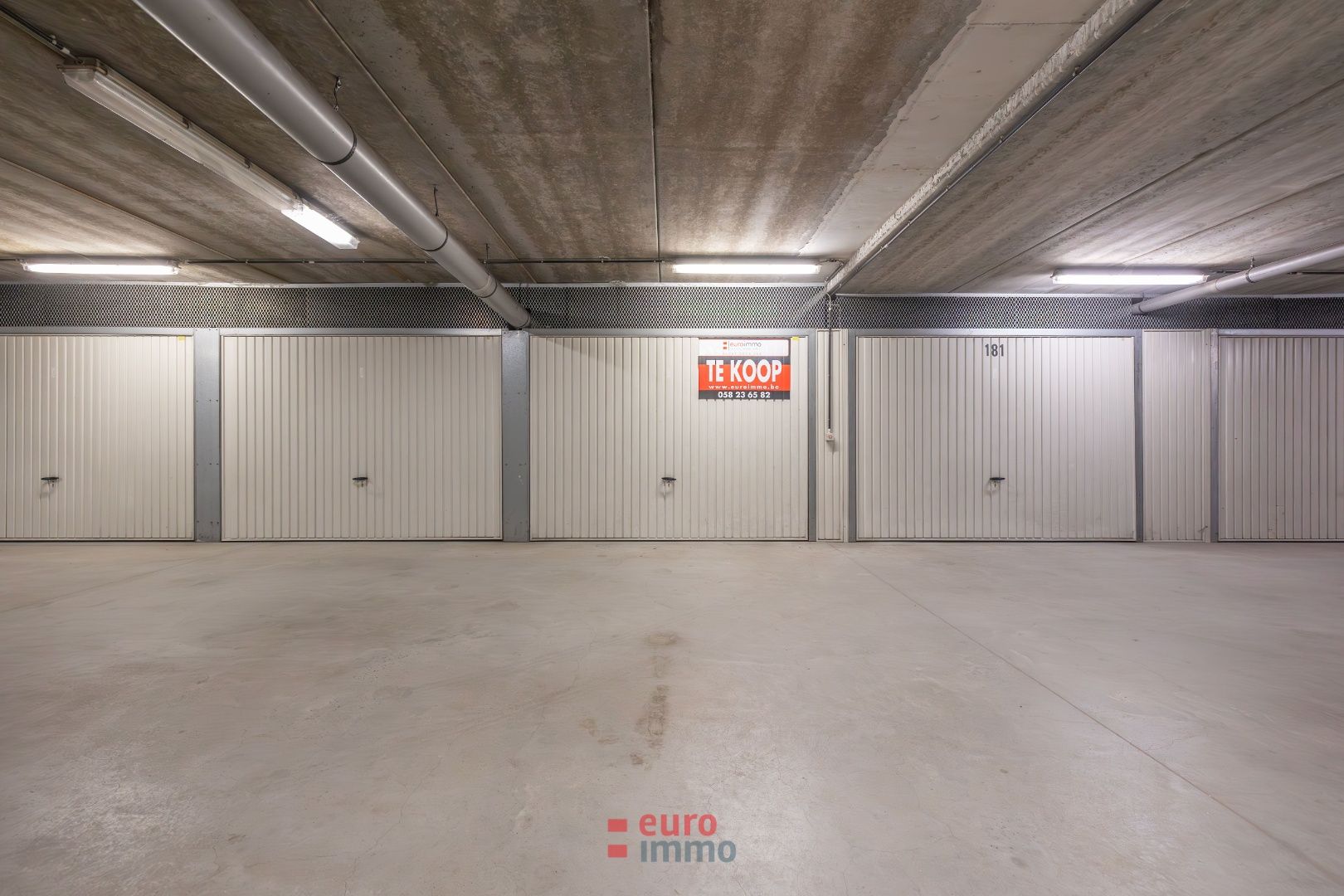 Ruime goedgelegen garagebox! foto 2