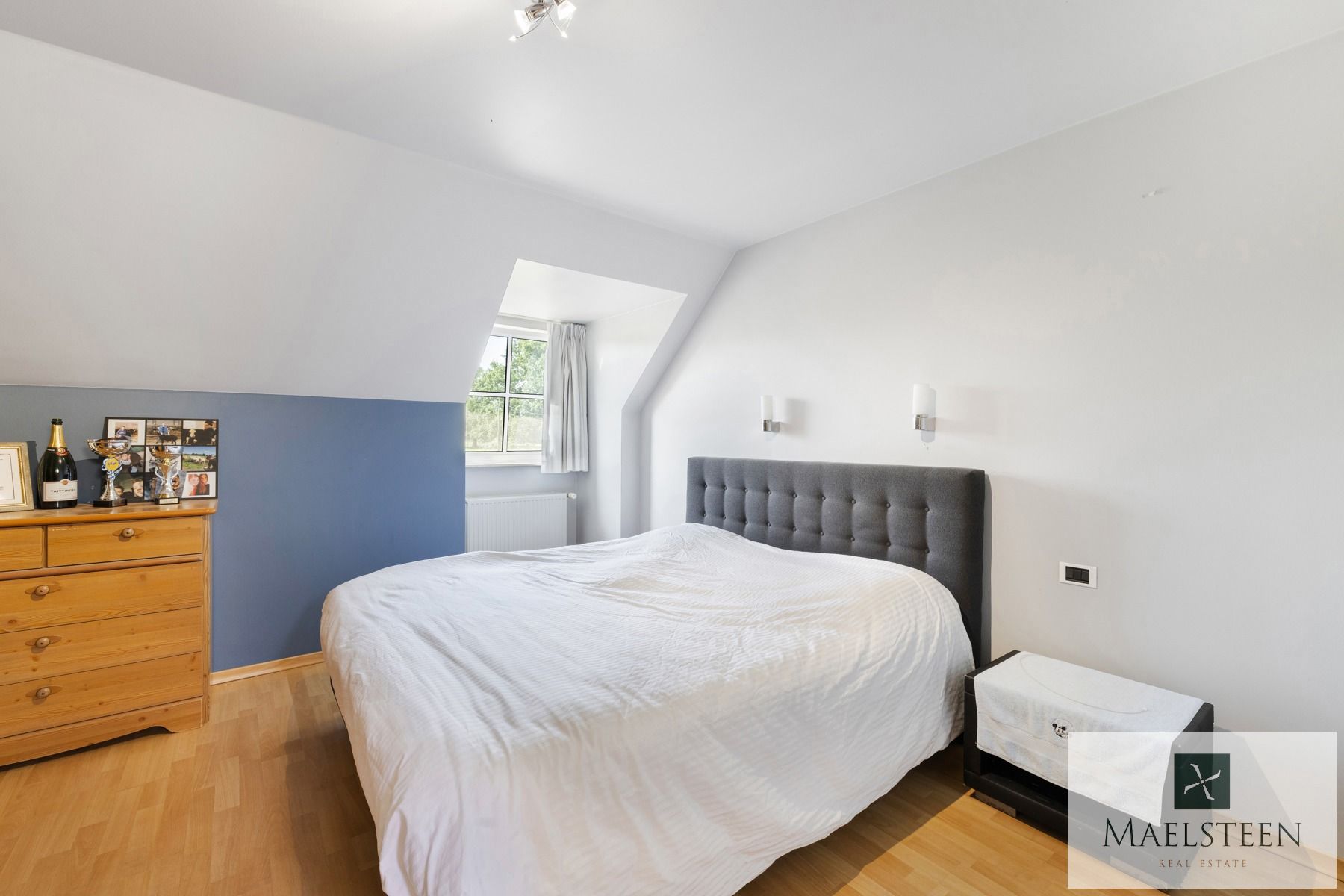 Boerderij met 7,8ha op de flank van Oedelem-berg  foto 27