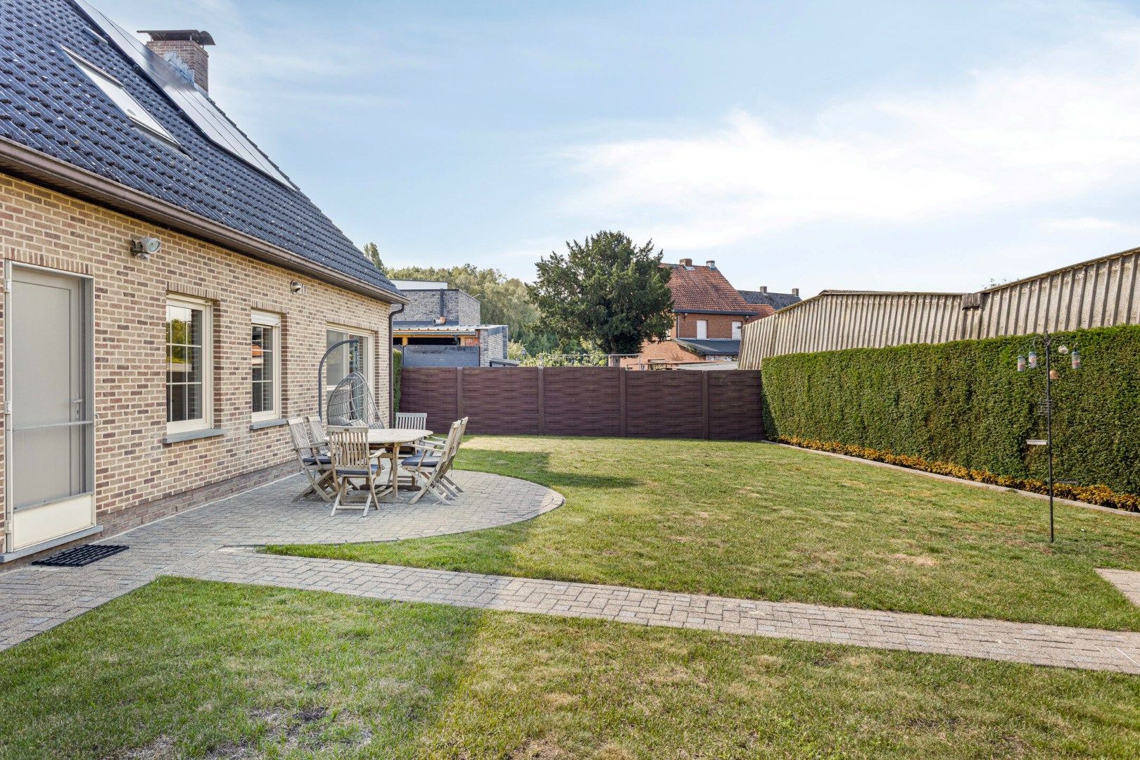 Instapklare woning met 3 ruime slaapkamers op 599 m² te OLV Olen ! foto 31