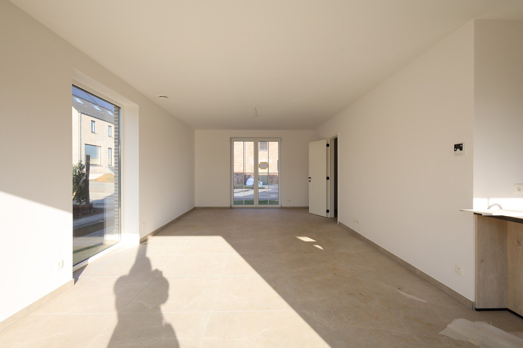 In doodlopende straat exclusieve nieuwbouwwoning volledig instapklaar aan 6 % BTW.* foto 2