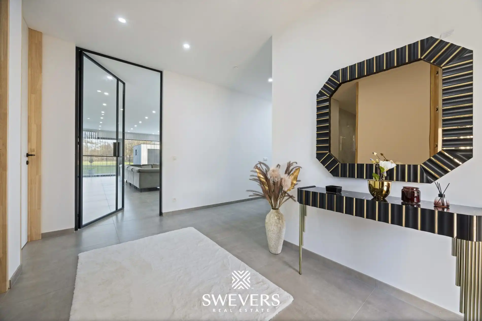 Exclusieve luxe villa (2023) met 6 slaapkamers op riant perceel in Zonhoven foto 3